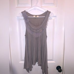 YA brand boutique tank. Flowy fit.